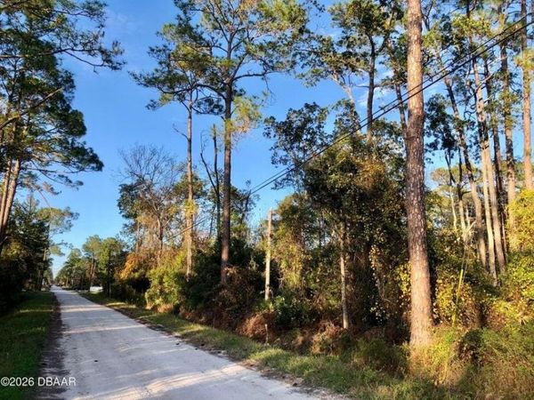 1545 10TH AVENUE, DELAND, FL 32724