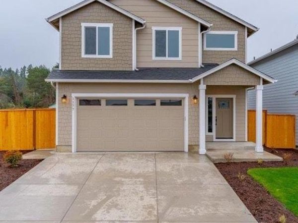 1177 SW 11th Av, Dallas, OR 97338