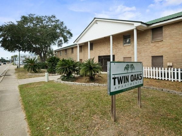 756 GAUSE Boulevard, Unit 38, Slidell, LA 70458
