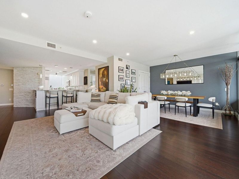 1 Miranova Place, Unit 1610, Columbus, OH 43215 Photo 20