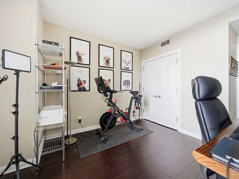 1 Miranova Place, Unit 1610, Columbus, OH 43215 Photo 28