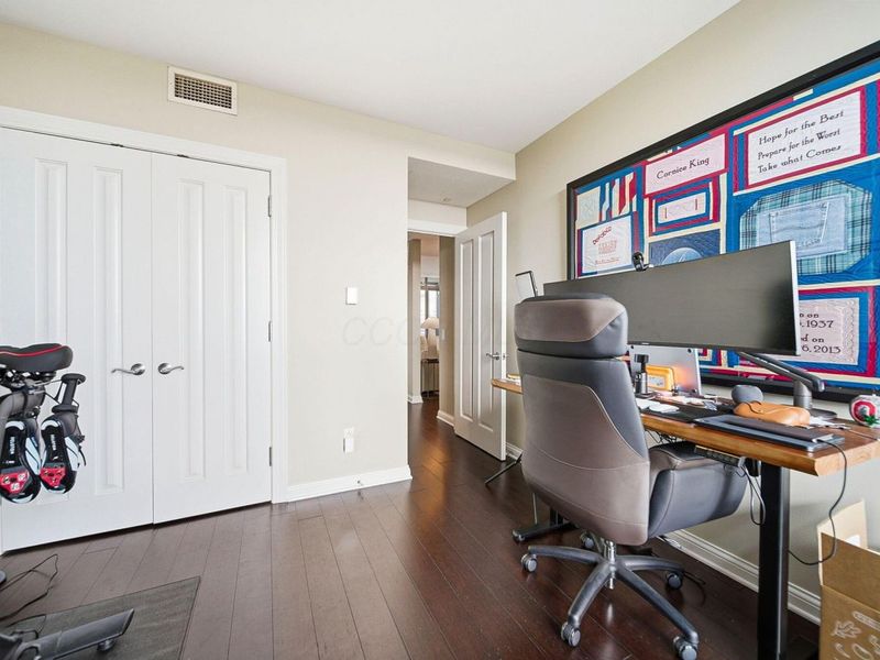 1 Miranova Place, Unit 1610, Columbus, OH 43215 Photo 30