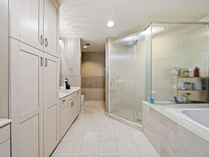 1 Miranova Place, Unit 1610, Columbus, OH 43215 Photo 40