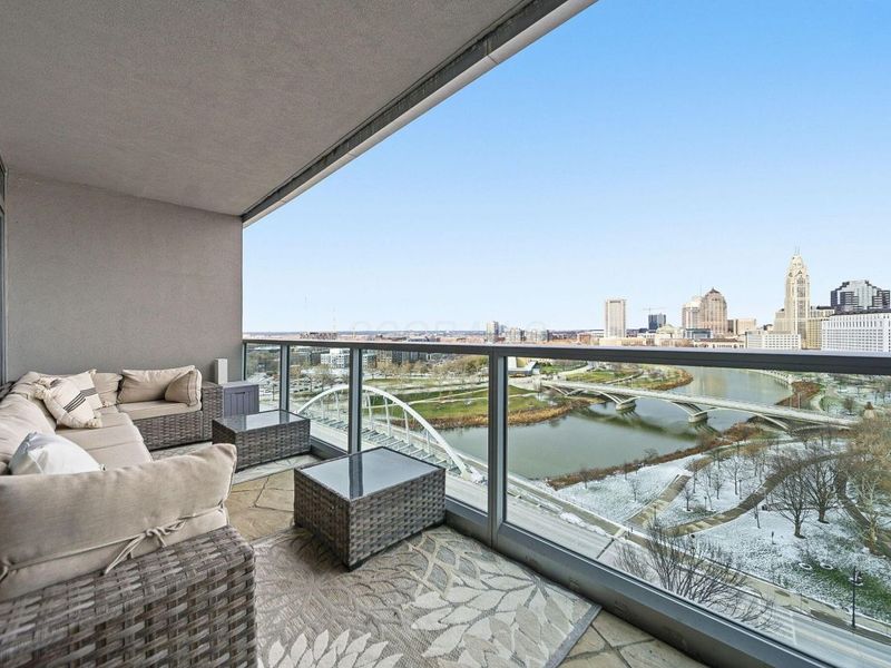 1 Miranova Place, Unit 1610, Columbus, OH 43215 Photo 41