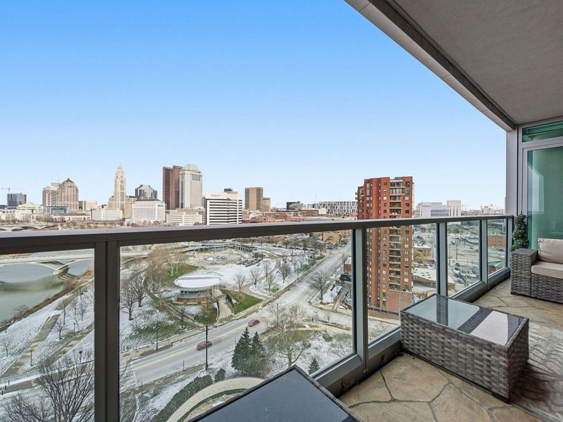 1 Miranova Place, Unit 1610, Columbus, OH 43215 Photo 44