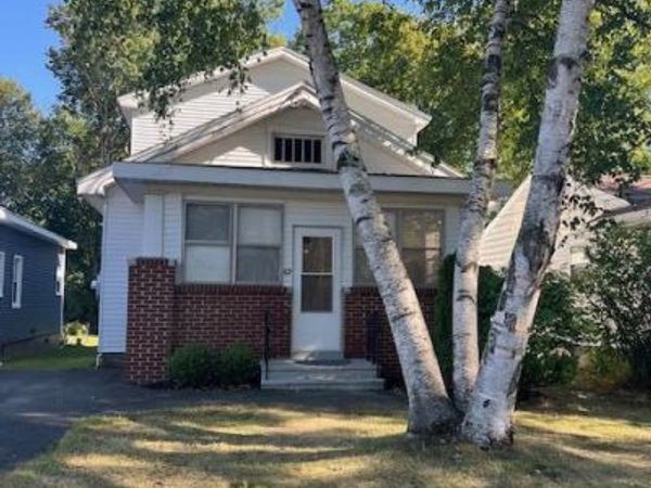 63 Holmes Court, Albany, NY 12209