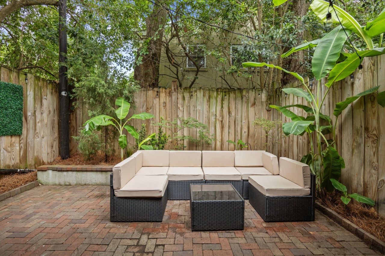 11 America Street Photo 11