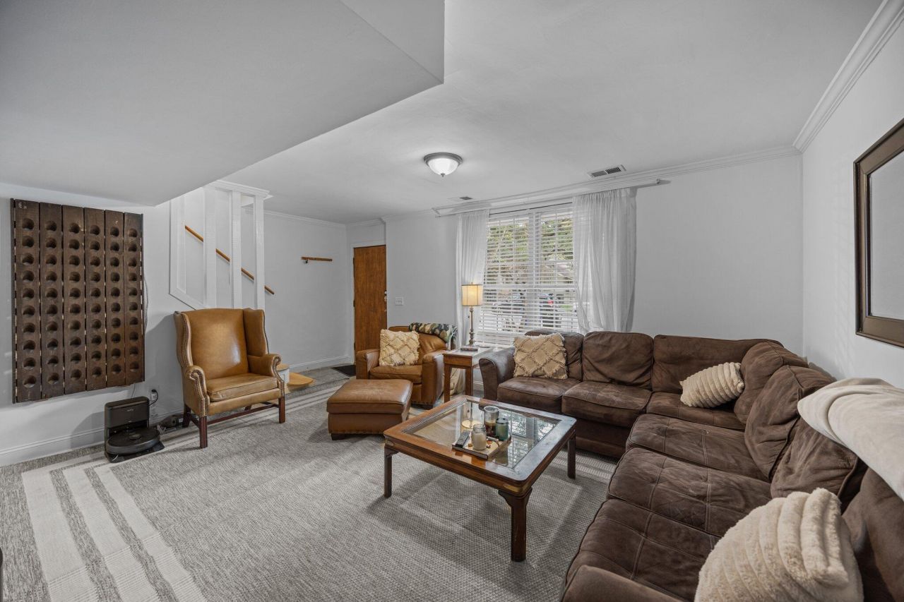 11 America Street Photo 4