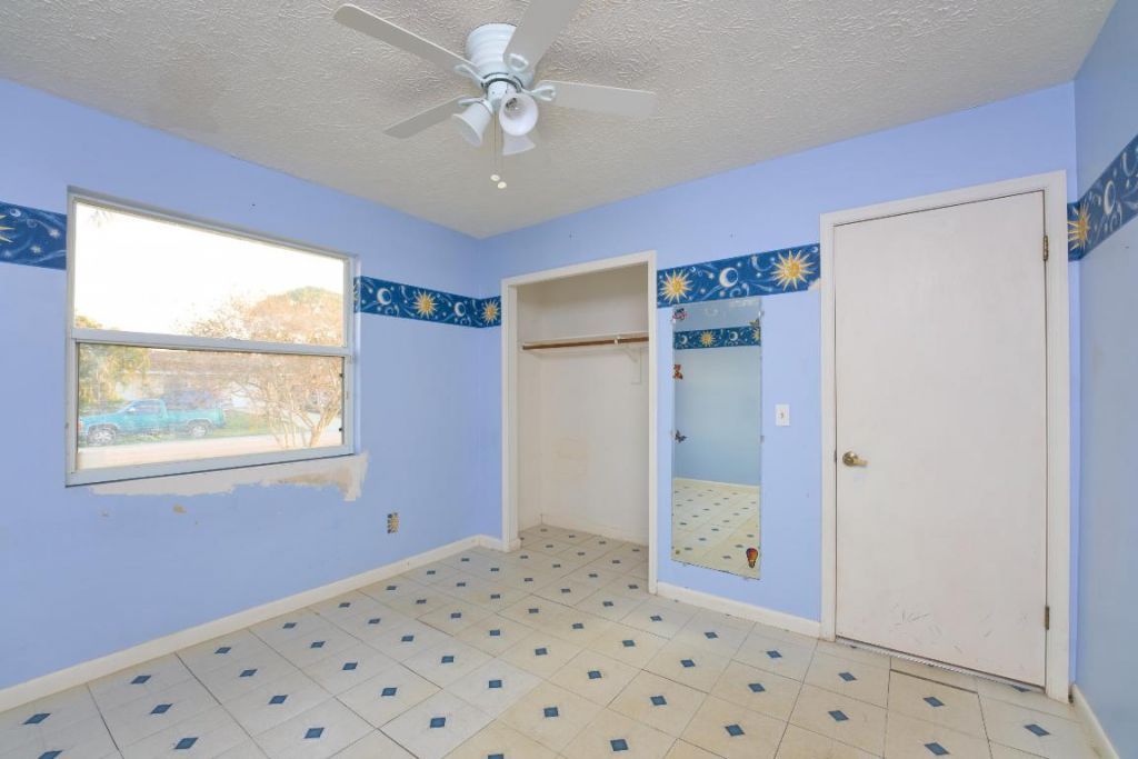 443 SW Meadow Terrace, Port Saint Lucie, FL 34984 Photo