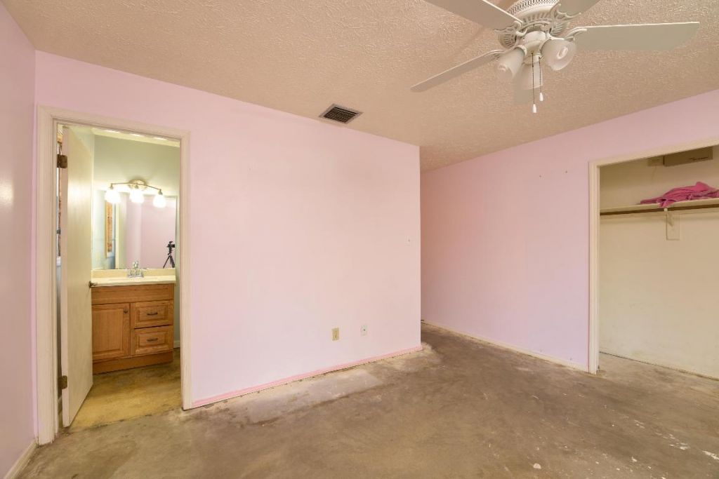 443 SW Meadow Terrace, Port Saint Lucie, FL 34984 Photo