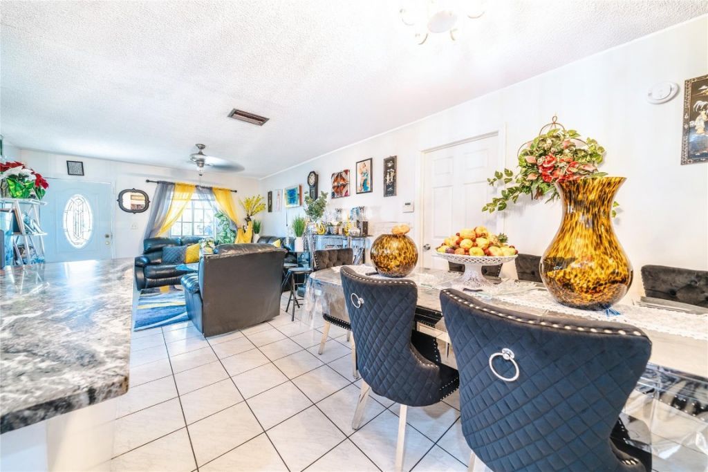 419 SW 80th Avenue, Pompano Beach, FL 33068 Photo