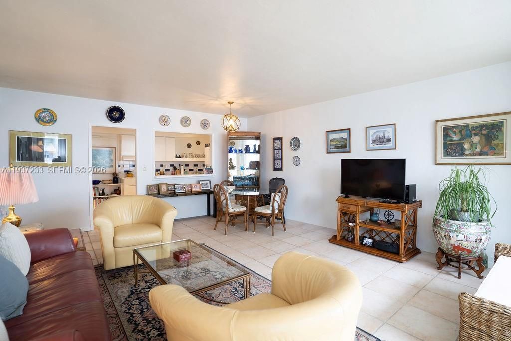 1408 Brickell Bay Dr, Unit 706, Miami, FL 33131 Photo