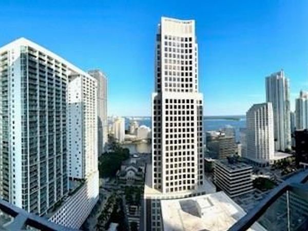 68 SE 6TH ST, Unit 2507, Miami, FL 33131