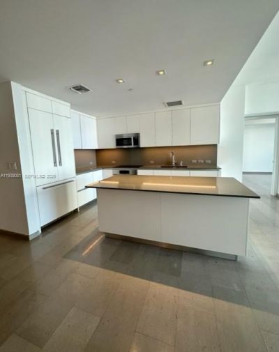 68 SE 6th St, Unit 2507, Miami, FL 33131 Photo