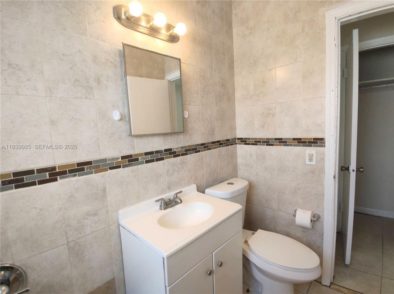 1565 SW 6th St , Miami, FL 33135 Photo