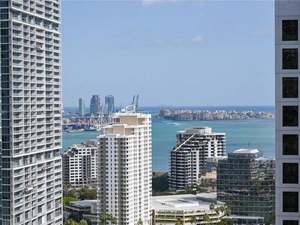 68 SE 6TH ST, Unit 2507, Miami, FL 33131