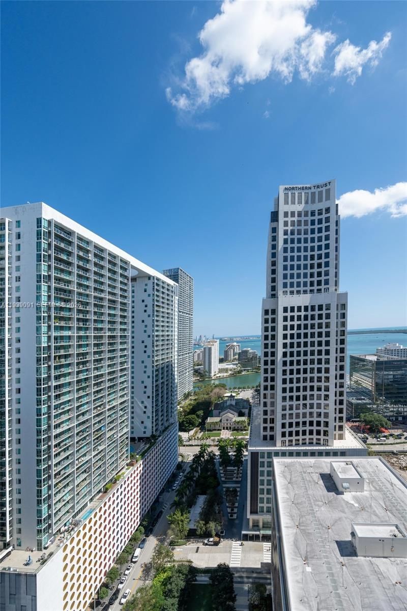 68 SE 6th St, Unit 2507, Miami, FL 33131 Photo