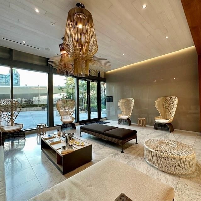 68 SE 6th St, Unit 2507, Miami, FL 33131 Photo