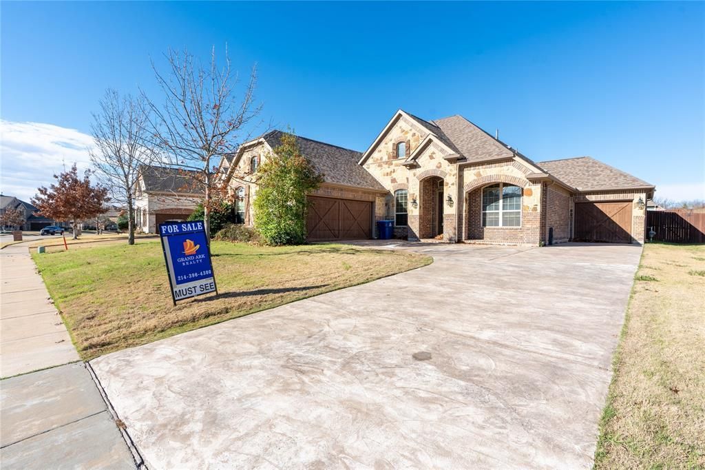9101 Waters Lane, Rowlett, TX 75089 Main Photo