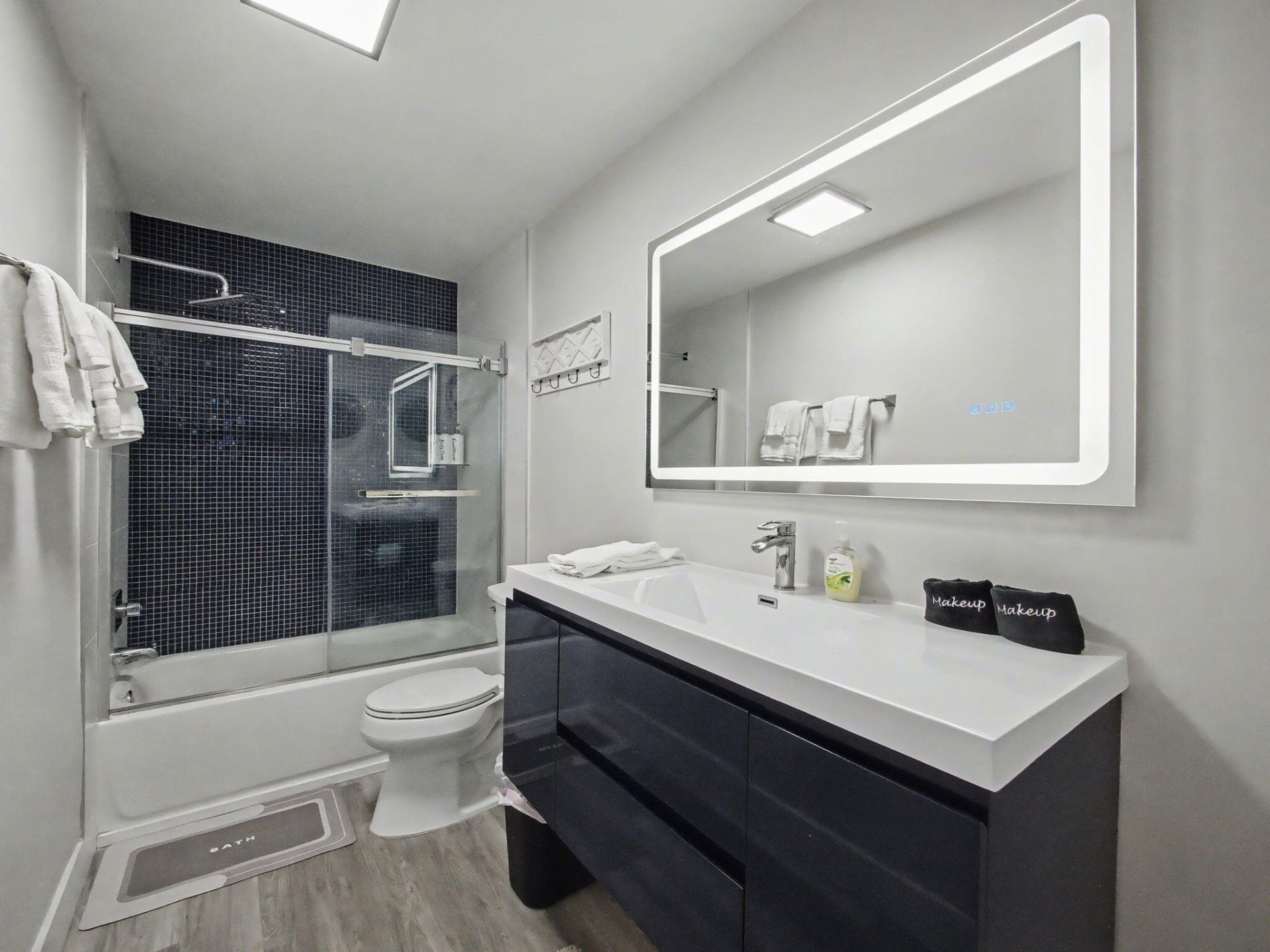 112 Claremont Lane, Palm Beach Shores, FL 33404 Photo