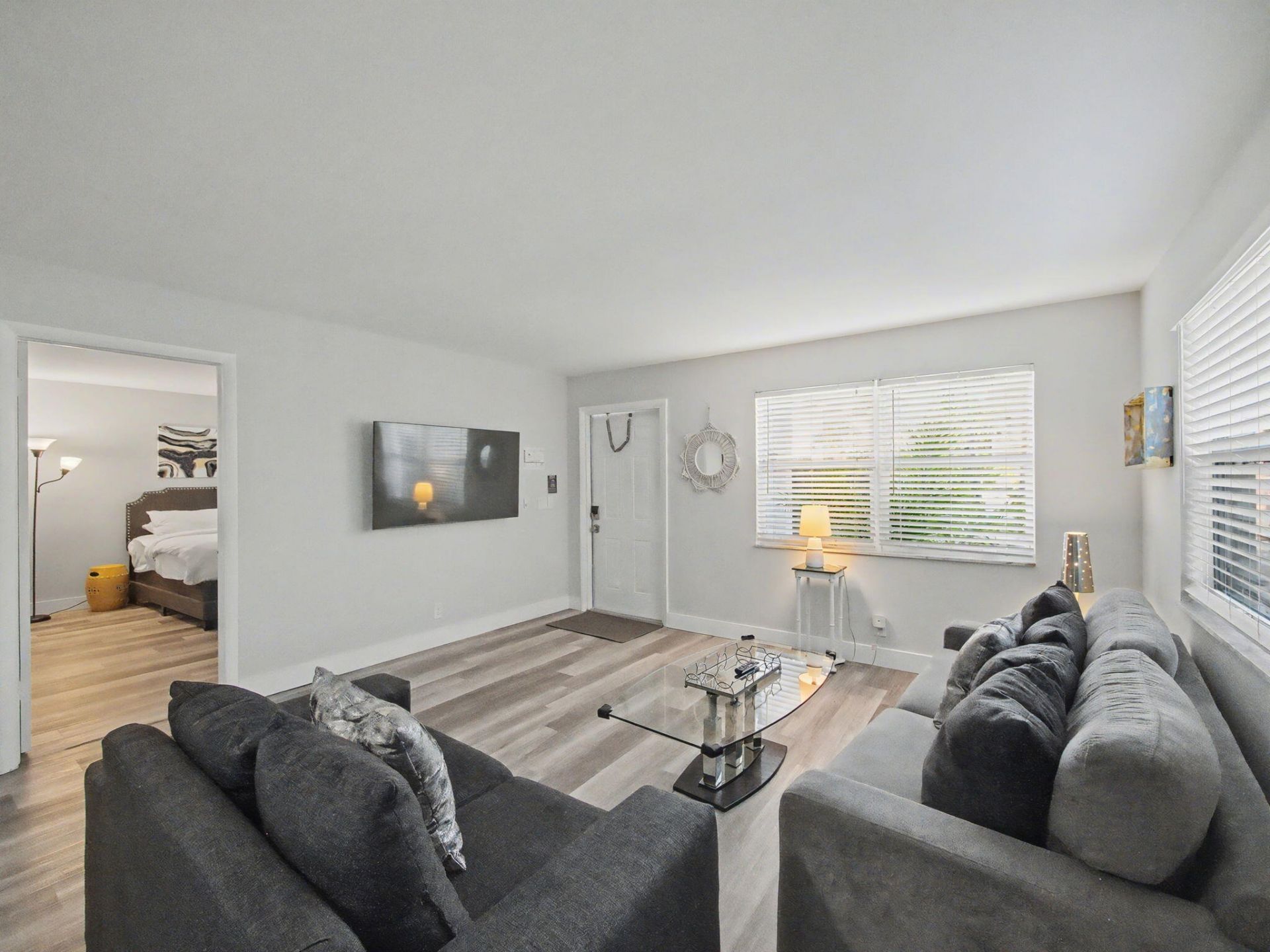 112 Claremont Lane, Palm Beach Shores, FL 33404 Photo