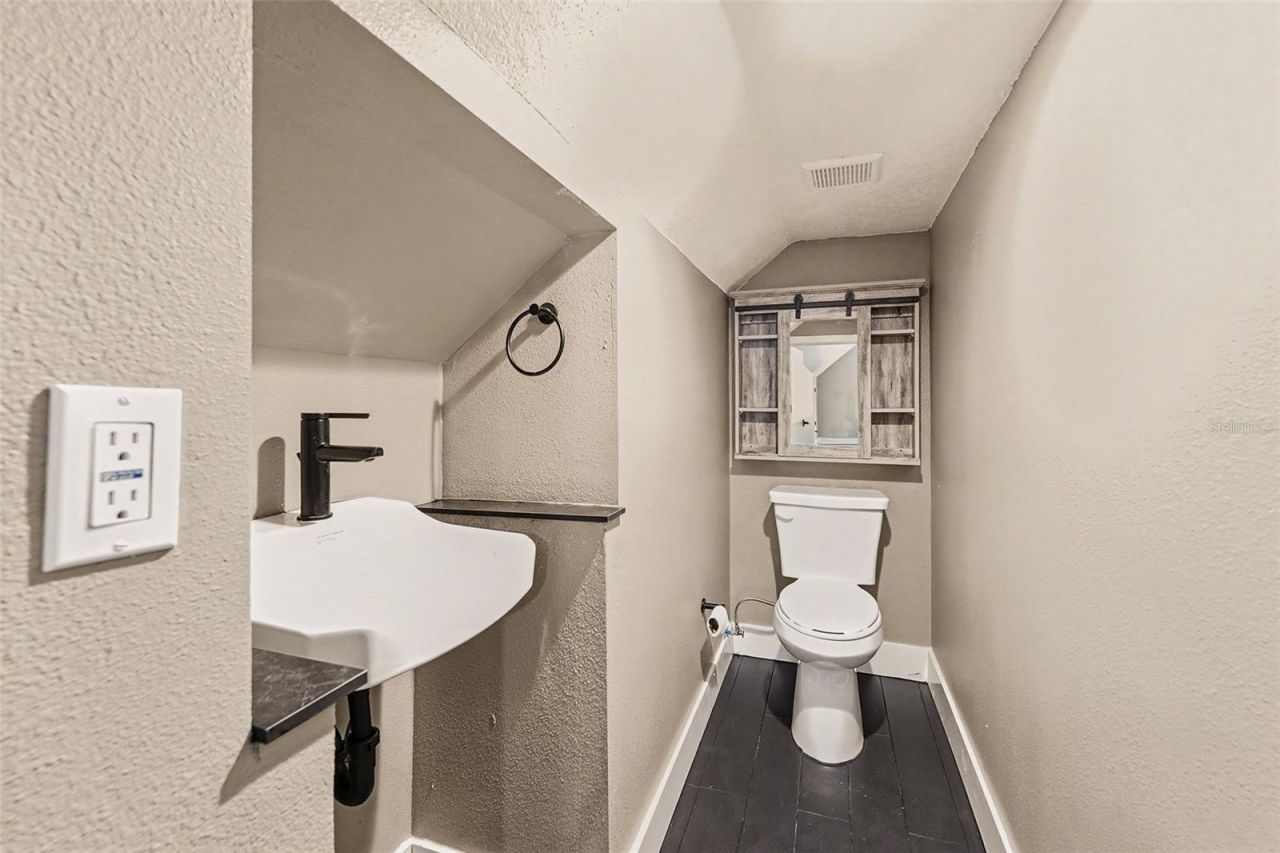 16288 48th Street N, Clearwater, FL 33762 Photo