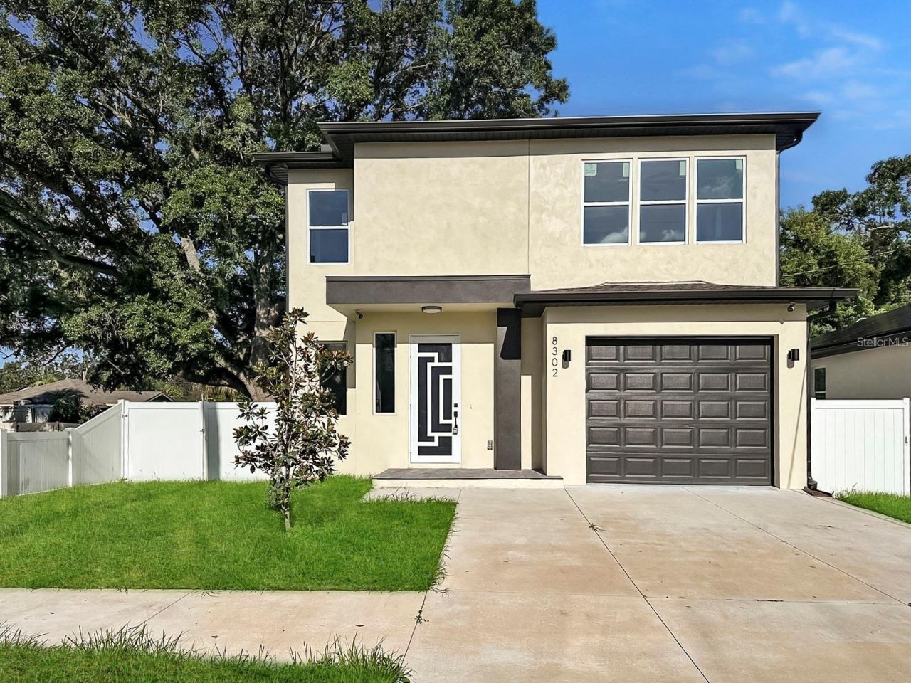 8302 N Marks Street, Tampa, FL 33604 Main Photo