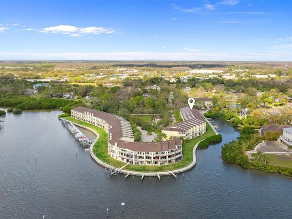 112 BRENT CIRCLE, OLDSMAR, FL 34677