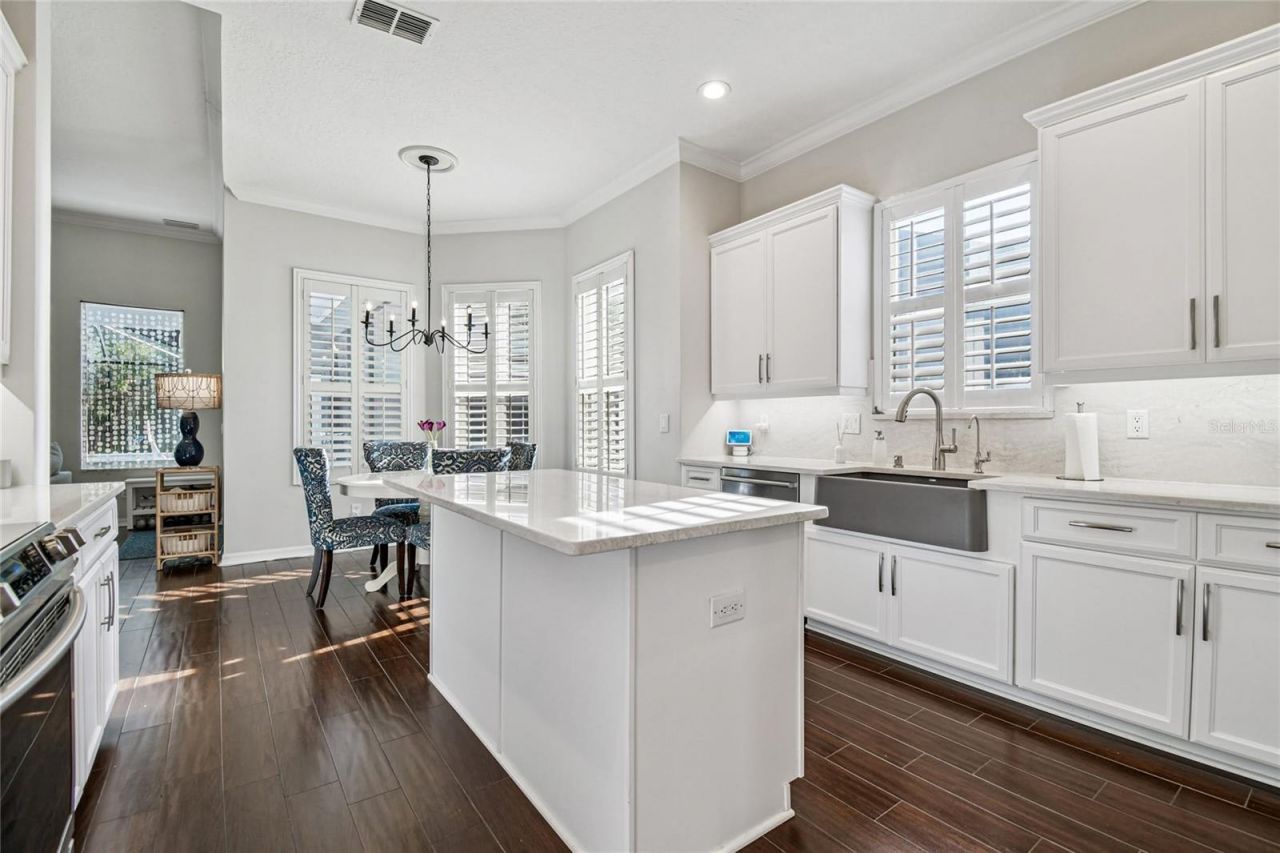 14617 Tudor Chase Drive, Tampa, FL 33626 Photo