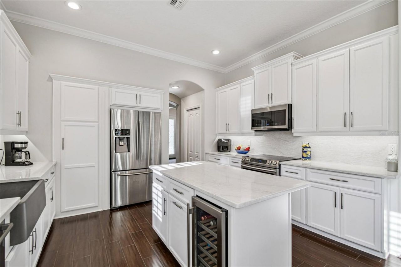 14617 Tudor Chase Drive, Tampa, FL 33626 Photo