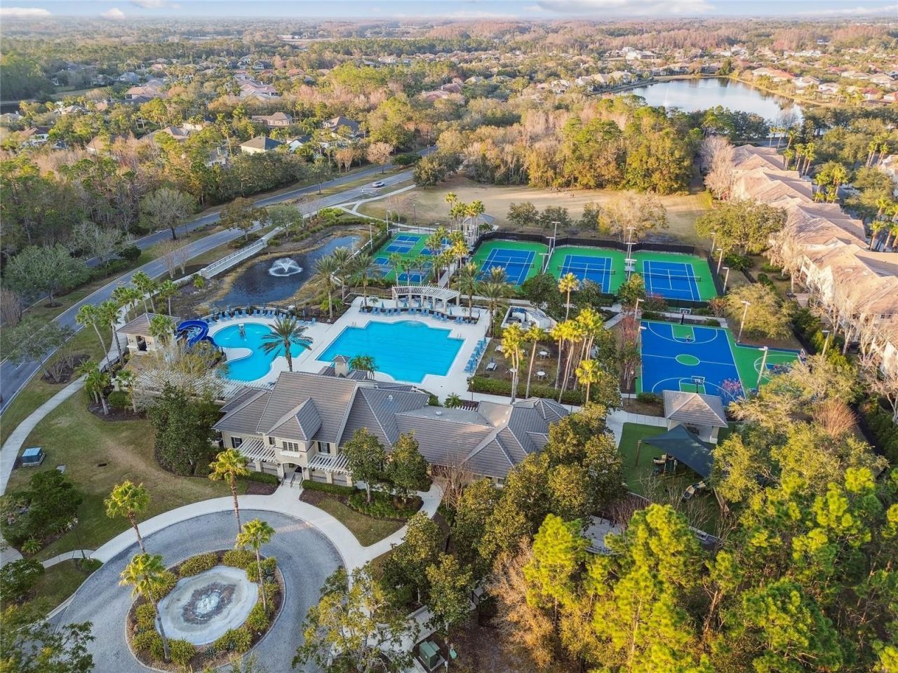 14617 Tudor Chase Drive, Tampa, FL 33626 Photo