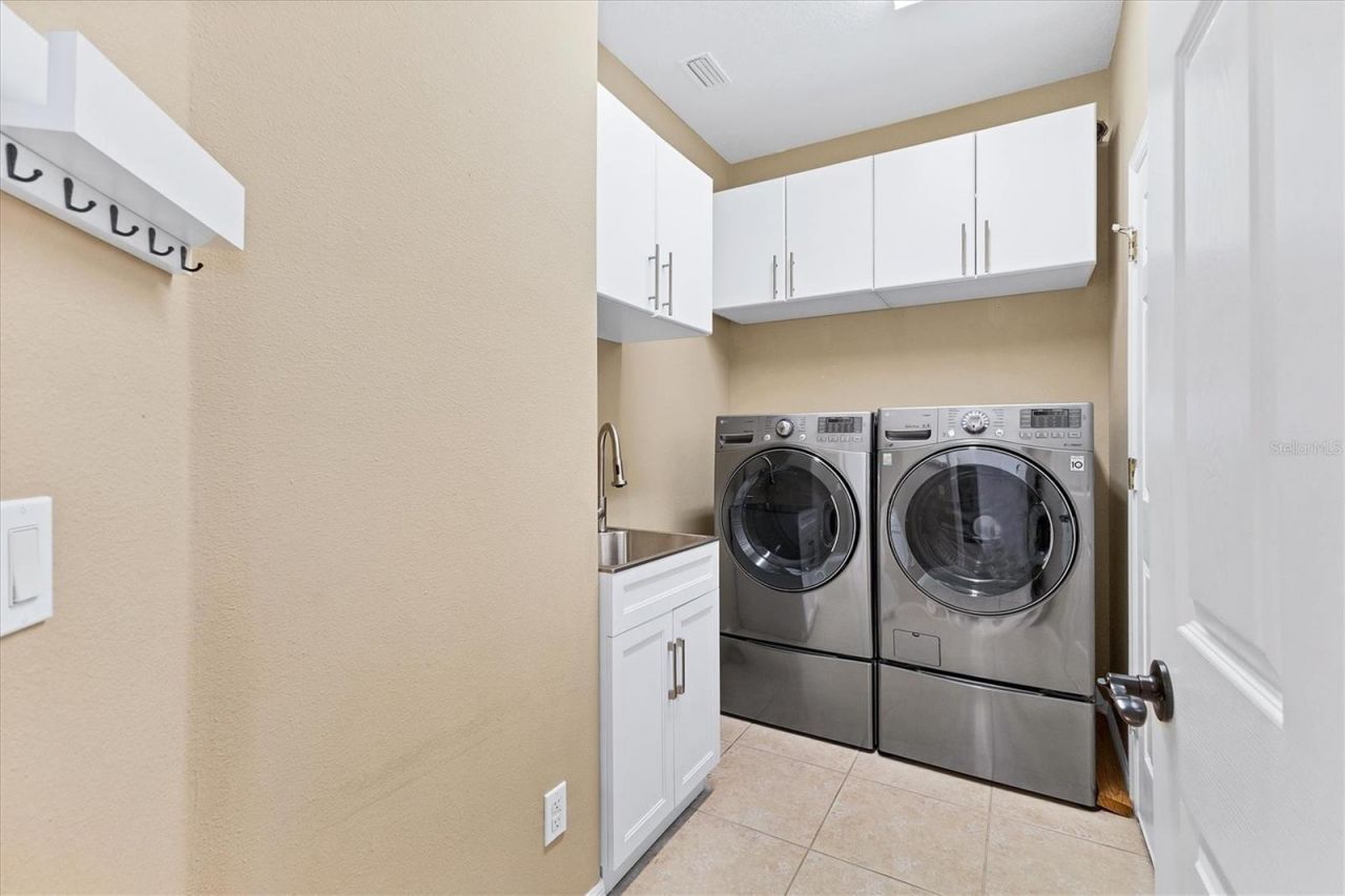 6163 Palomino Circle, Bradenton, FL 34201 Photo