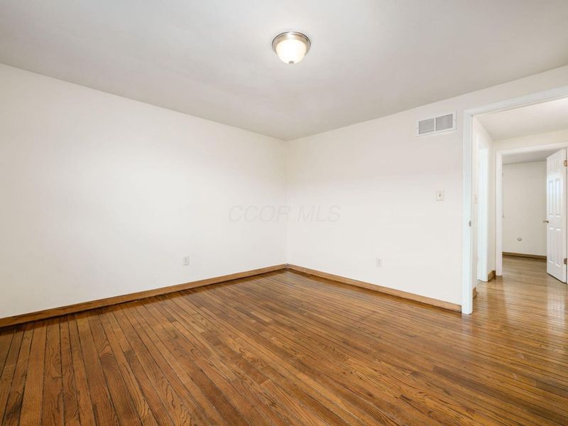 1295 Woodbrook Lane, Unit 223, Columbus, OH 43223 Photo 13