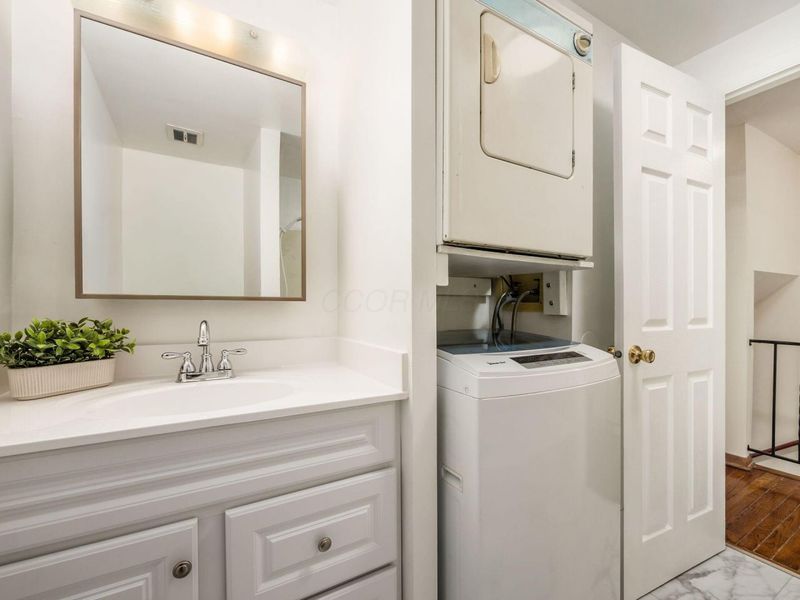 1295 Woodbrook Lane, Unit 223, Columbus, OH 43223 Photo 16