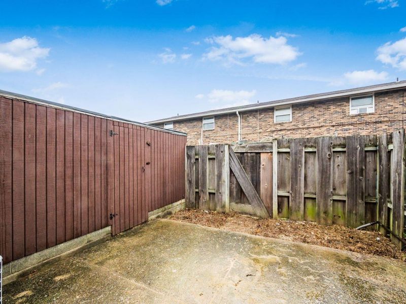 1295 Woodbrook Lane, Unit 223, Columbus, OH 43223 Photo 22