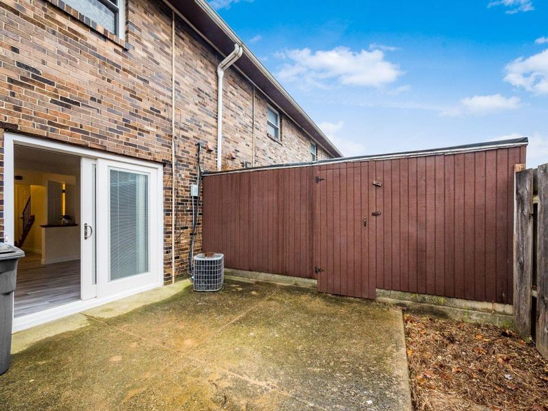 1295 Woodbrook Lane, Unit 223, Columbus, OH 43223 Photo 24