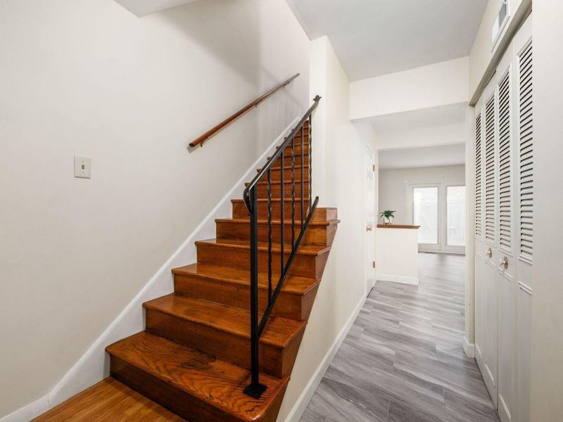 1295 Woodbrook Lane, Unit 223, Columbus, OH 43223 Photo 3