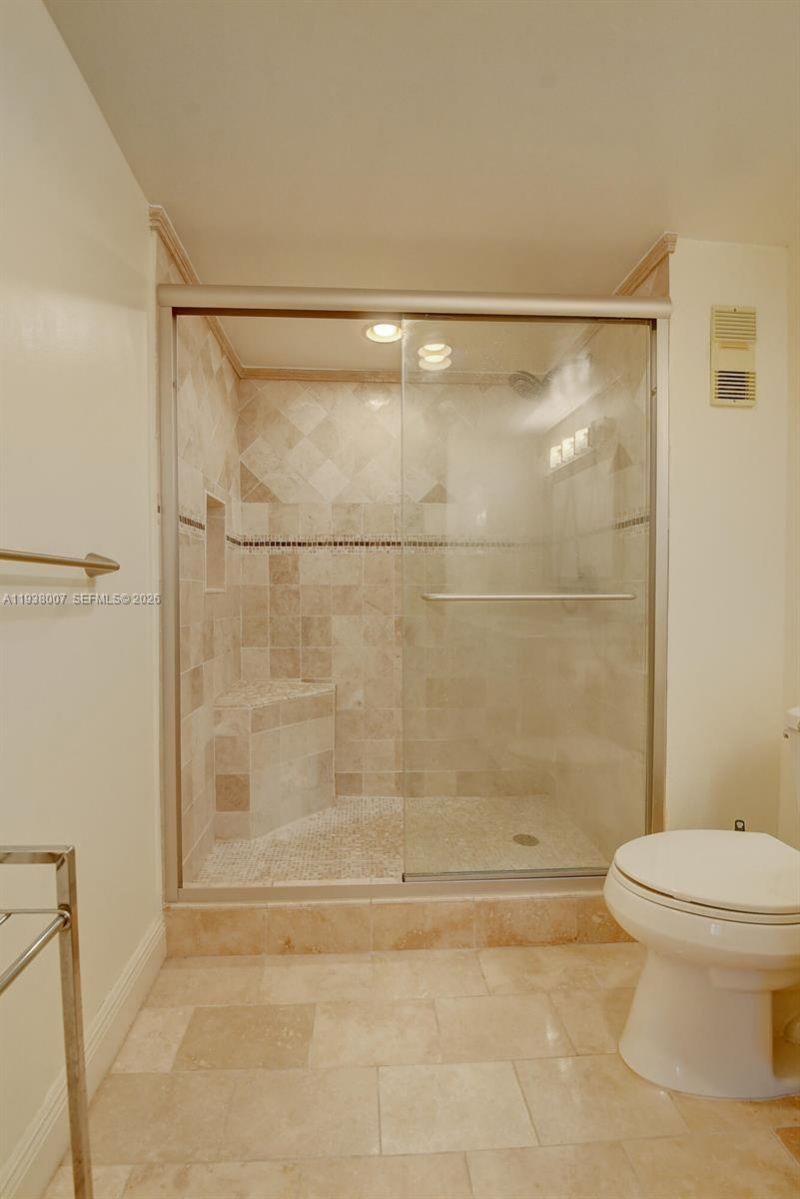 6300 NW 2nd Ave, Unit 403, Boca Raton, FL 33487 Photo