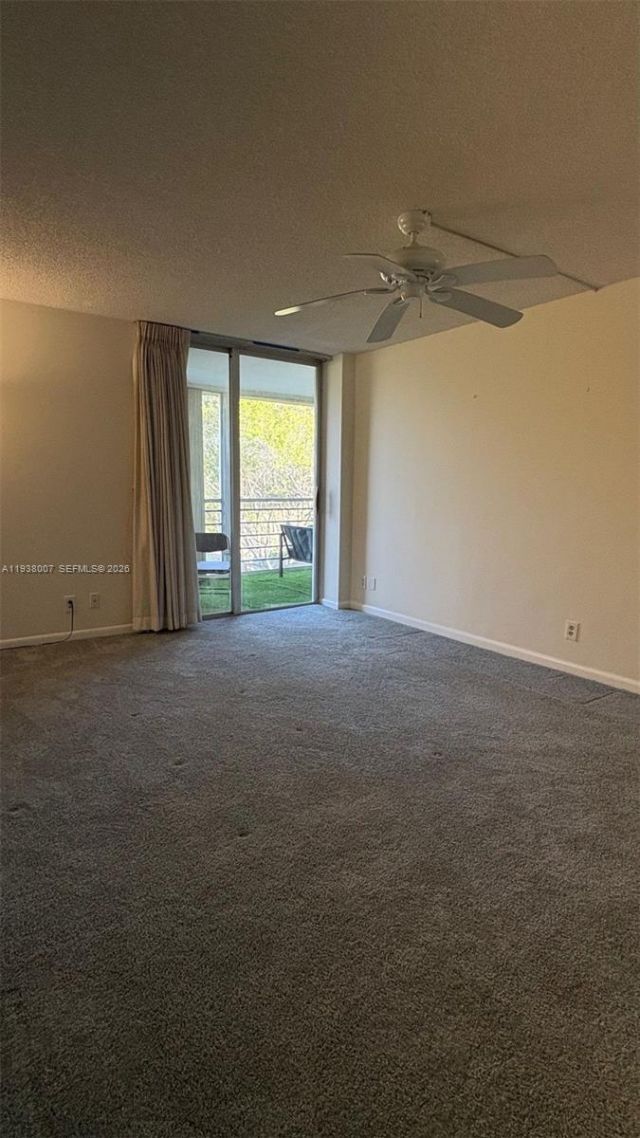 6300 NW 2nd Ave, Unit 403, Boca Raton, FL 33487 Photo