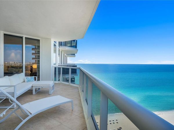 4779 Collins Ave, Unit 3104, Miami Beach, FL 33140
