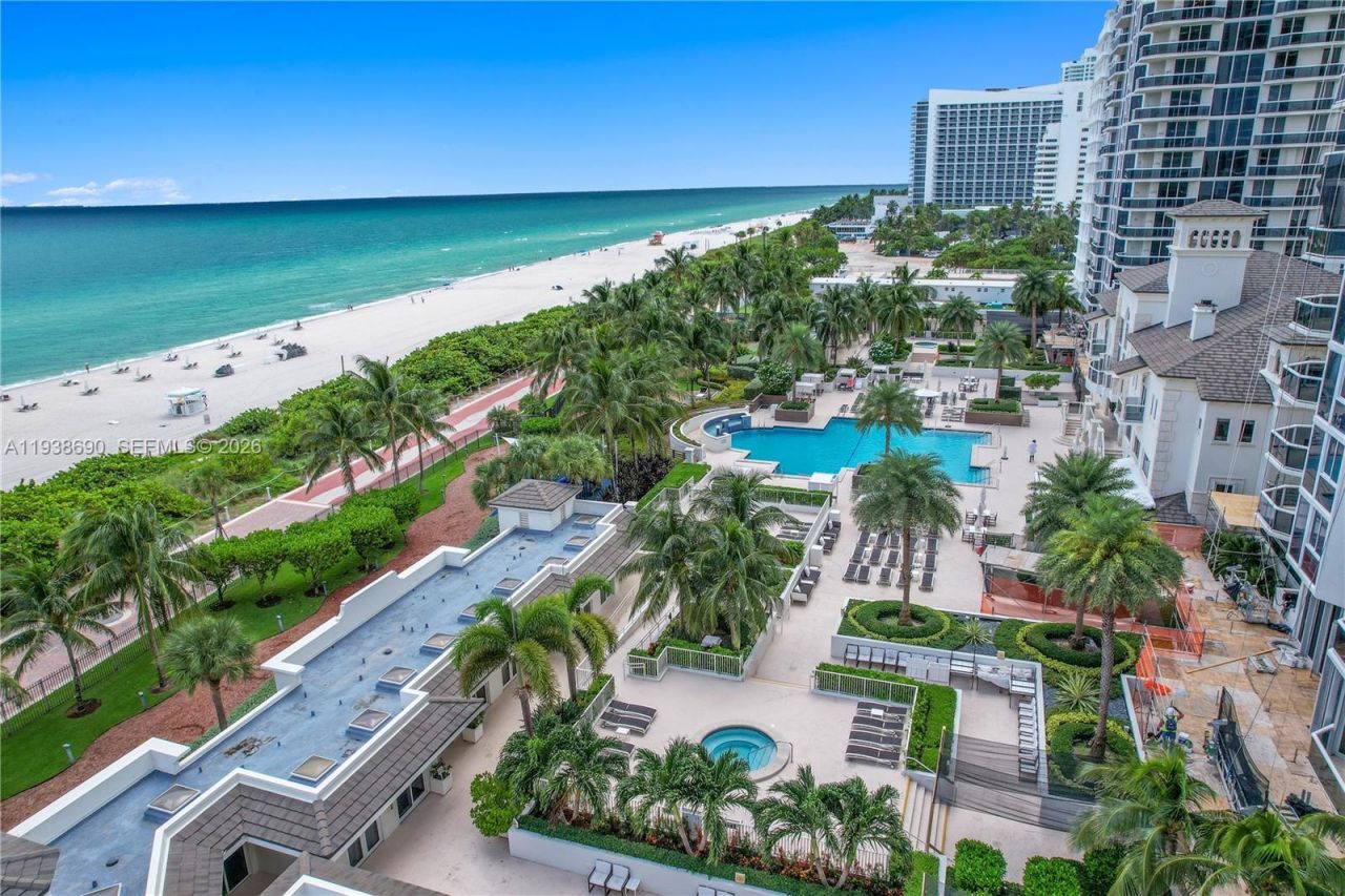 4779 Collins Ave, Unit 3104, Miami Beach, FL 33140 Photo