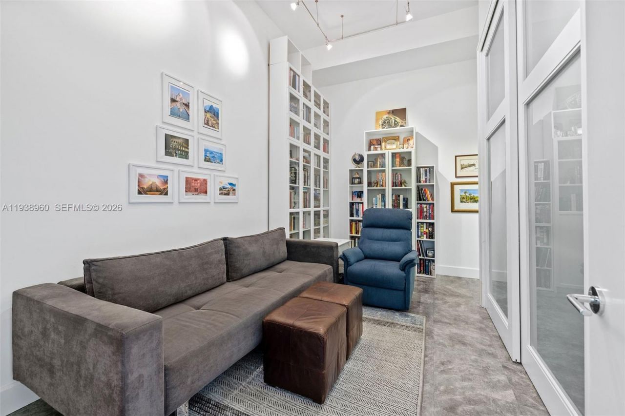 2001 Meridian Ave, Unit 107, Miami Beach, FL 33139 Photo