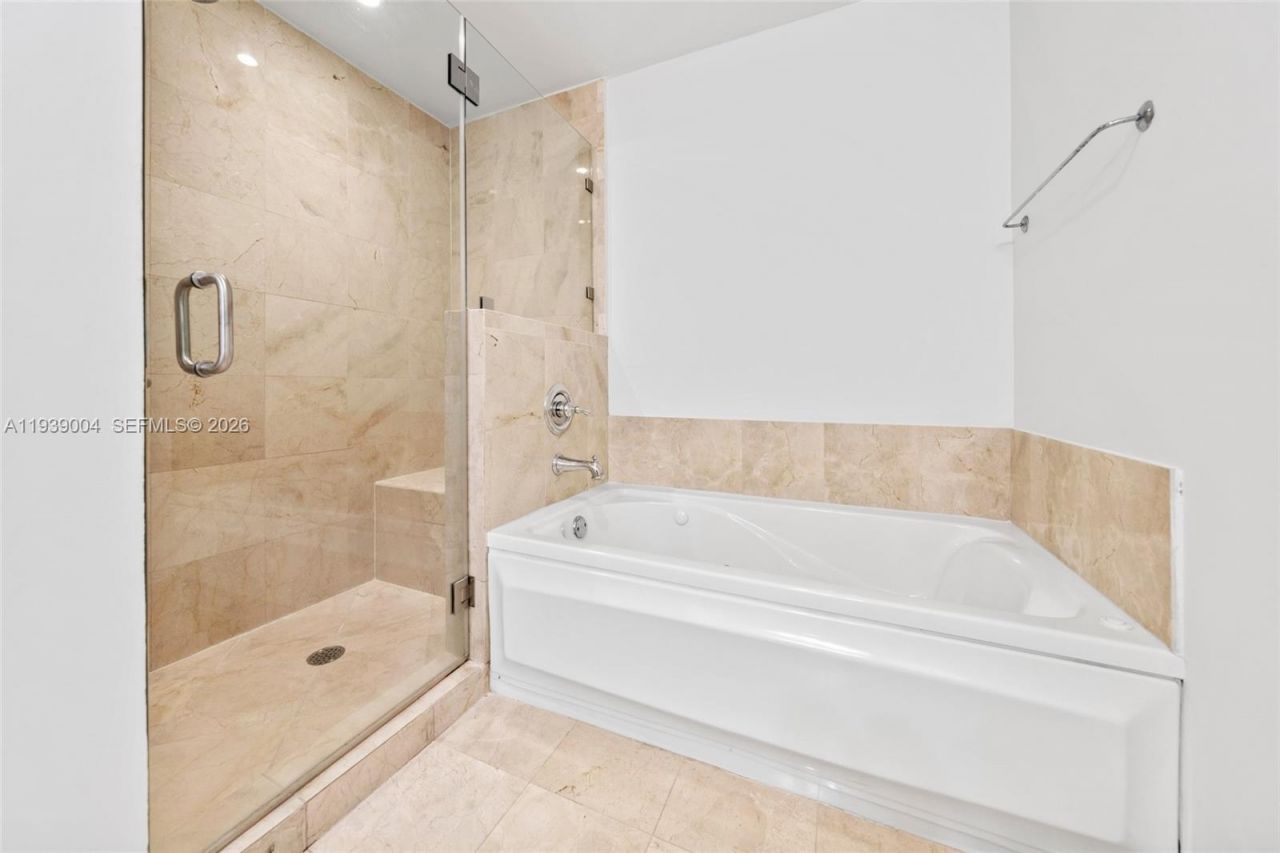 357 Almeria Ave, Unit 1106, Coral Gables, FL 33134 Photo