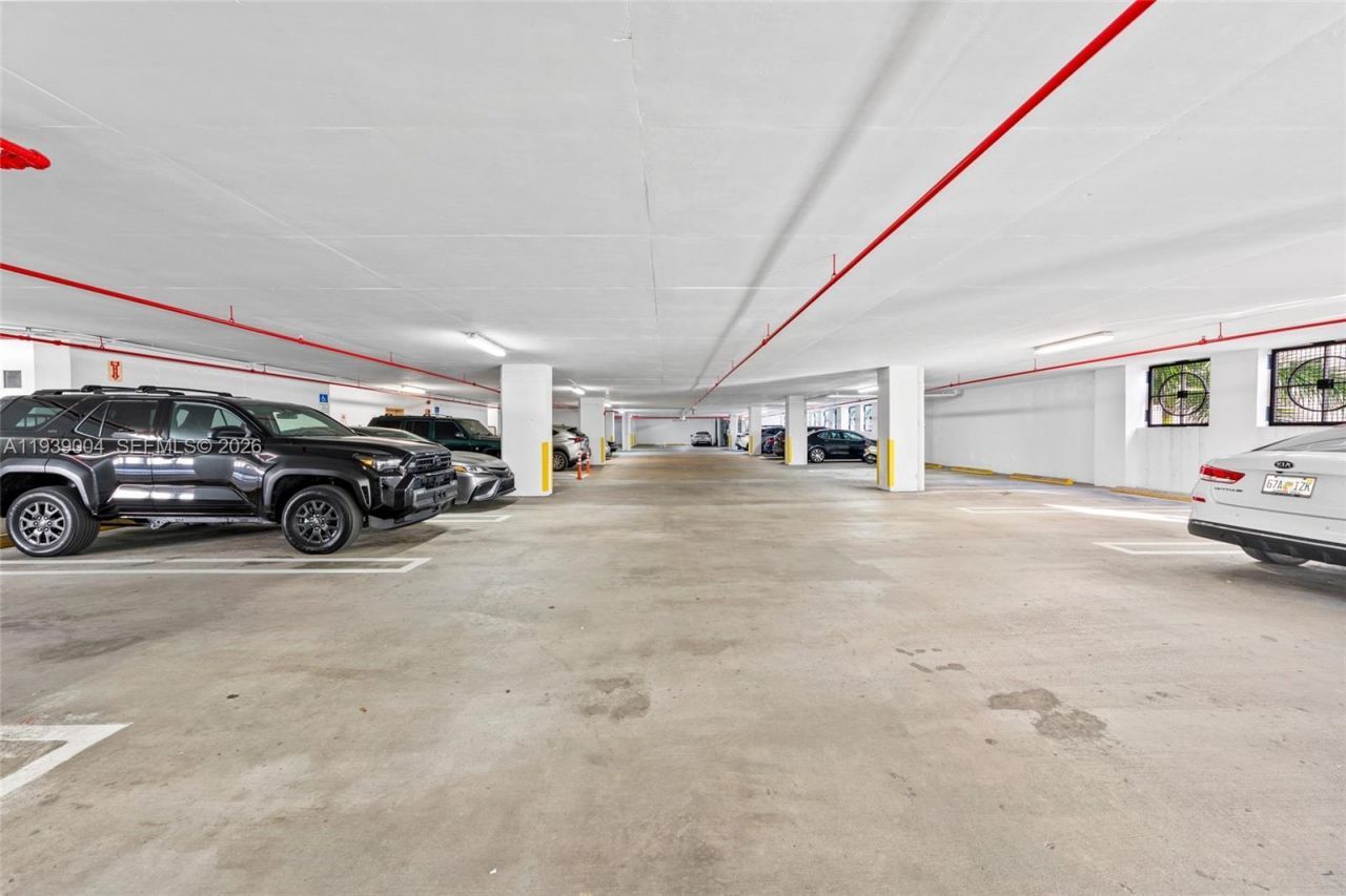 357 Almeria Ave, Unit 1106, Coral Gables, FL 33134 Photo