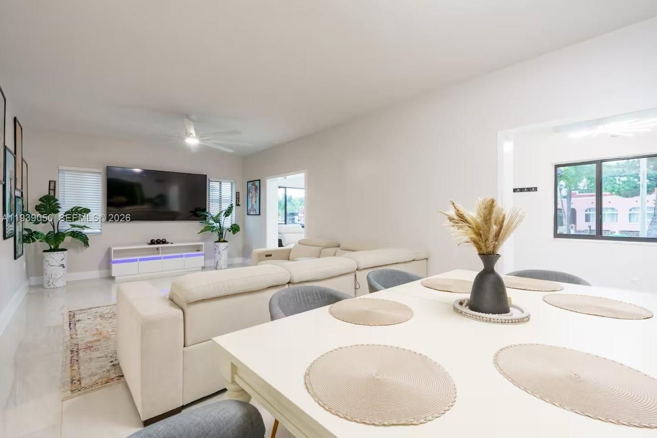 1721 SW 11th Ter, Miami, FL 33135 Photo