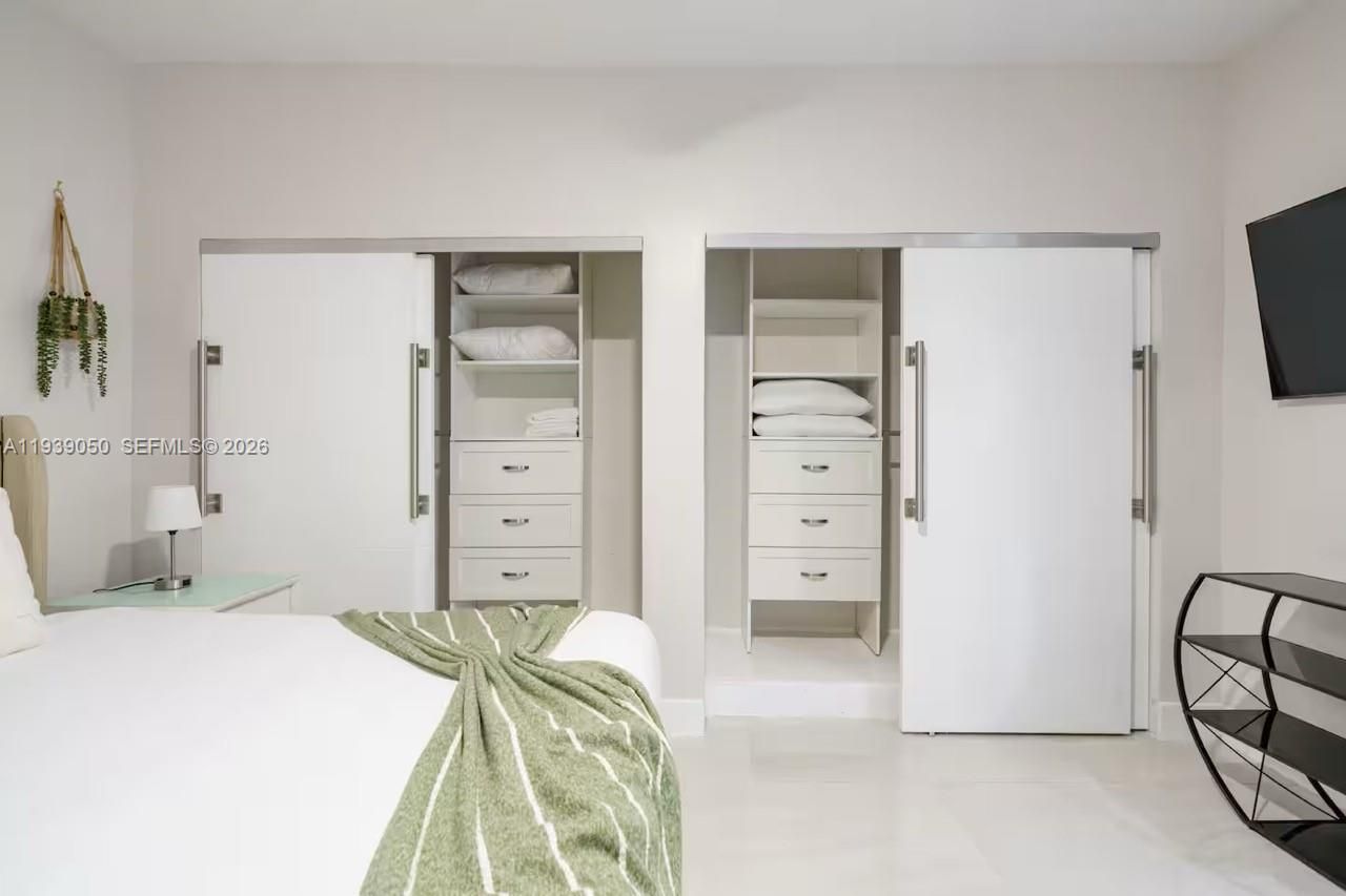 1721 SW 11th Ter, Miami, FL 33135 Photo