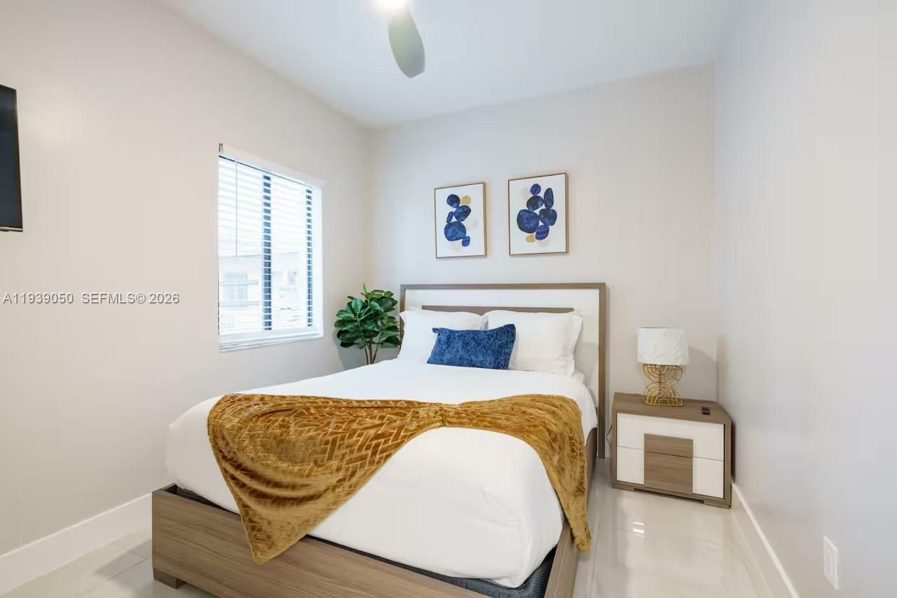 1721 SW 11th Ter, Miami, FL 33135 Photo