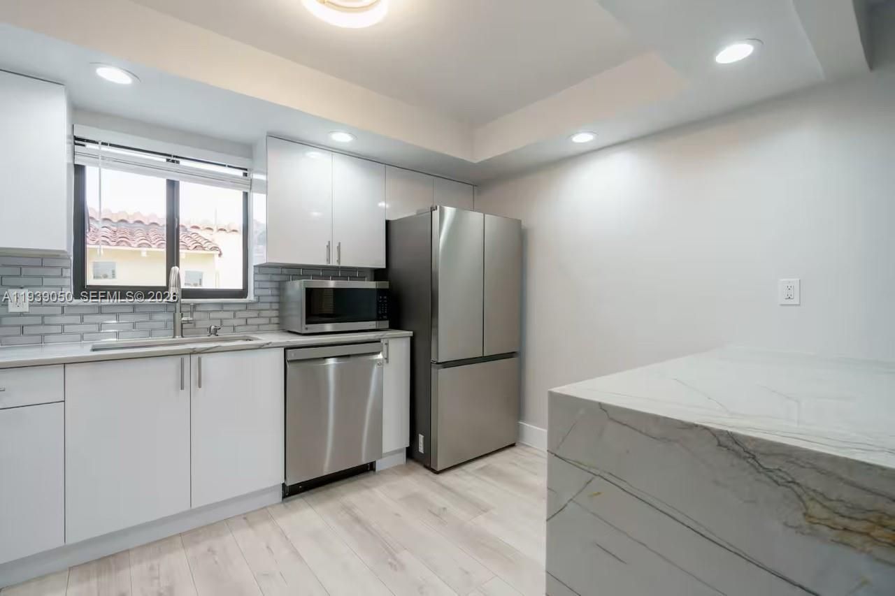 1721 SW 11th Ter, Miami, FL 33135 Photo