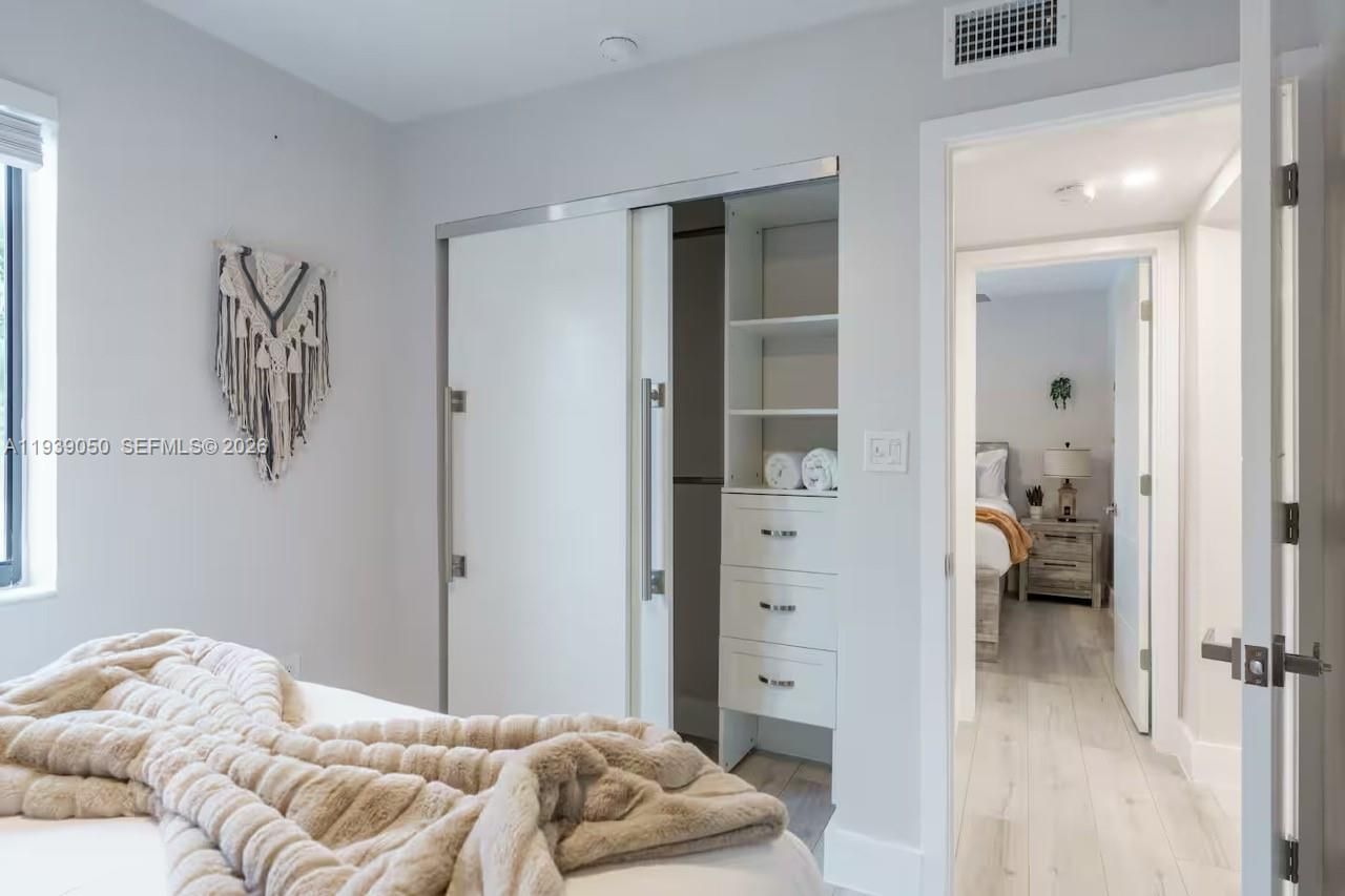 1721 SW 11th Ter, Miami, FL 33135 Photo