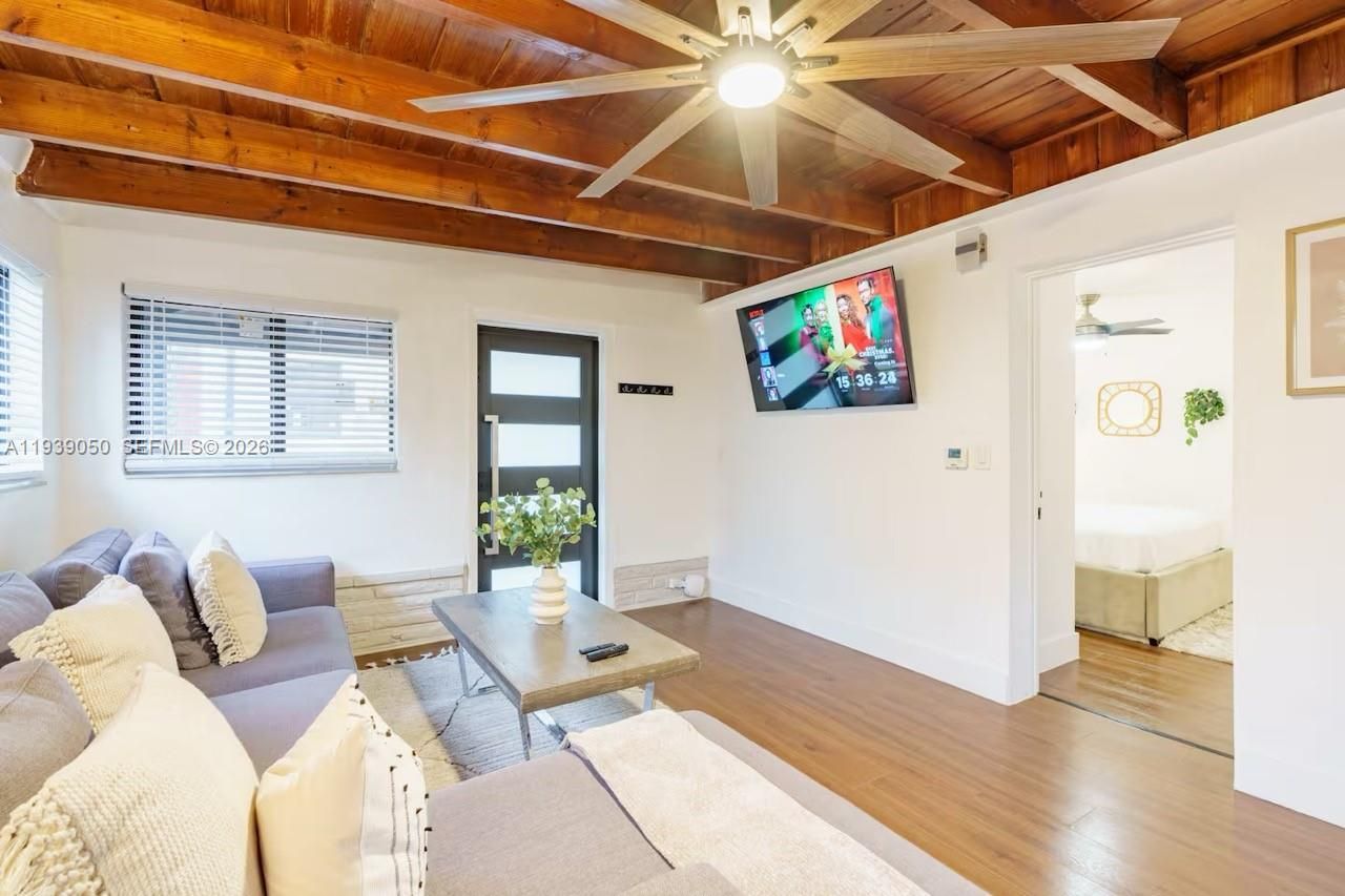 1721 SW 11th Ter, Miami, FL 33135 Photo